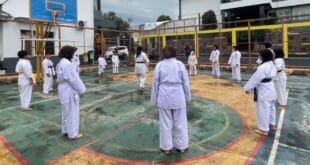 Semangat Karateka Dojo Cibatu Garut Tetap Membara di Tengah Hujan