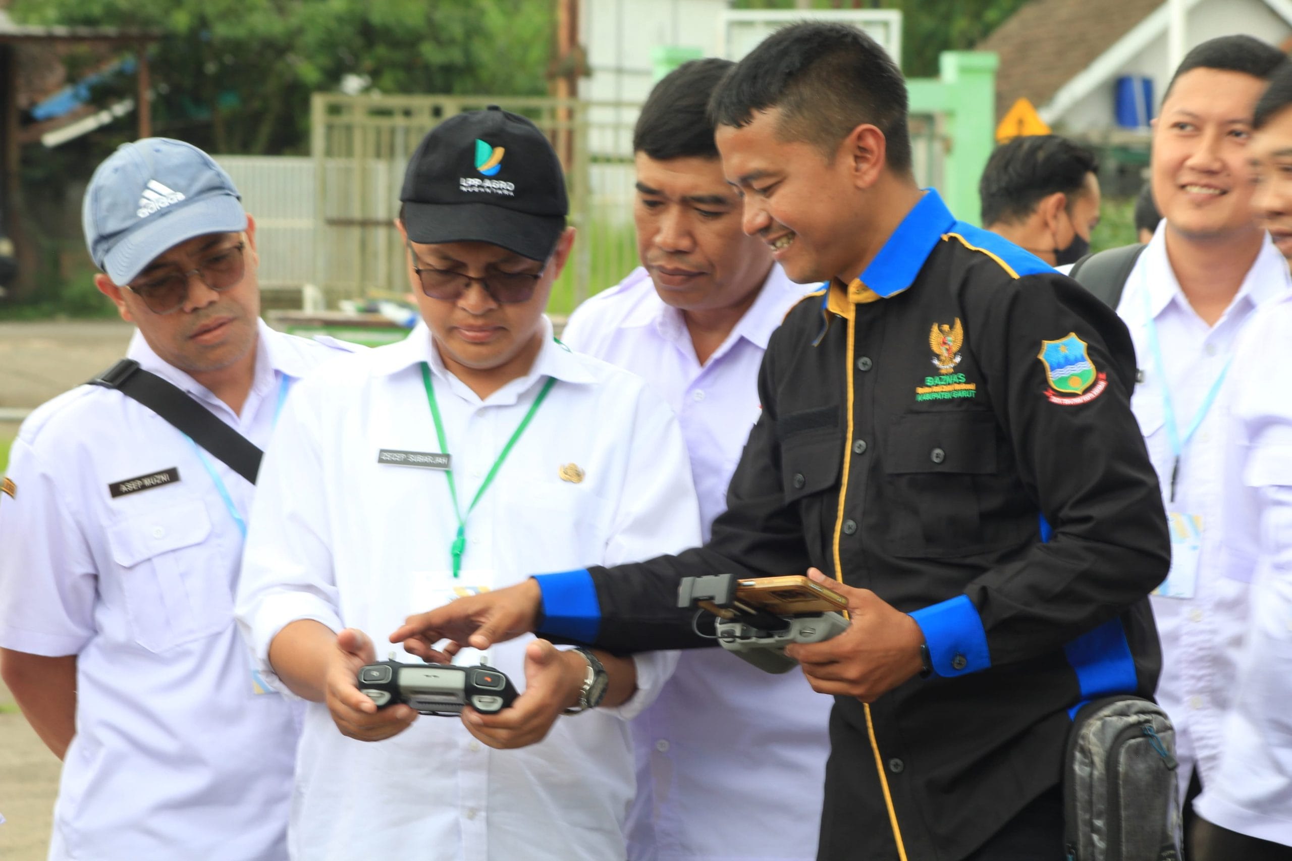 Tim Pilot Drone Garut - Pelatihan Penyuluh