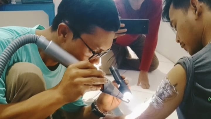 Bhakti Sosial Hapus Tato PAC Grib Jaya Tarogong Kidul