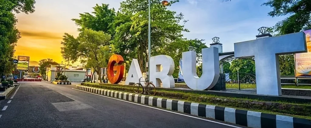 cagar budaya garut yang paling ikonik dan menarik untuk dikunjungi
